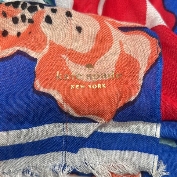 KATESPADE FLORAL SCARFS - Picture 5 of 7